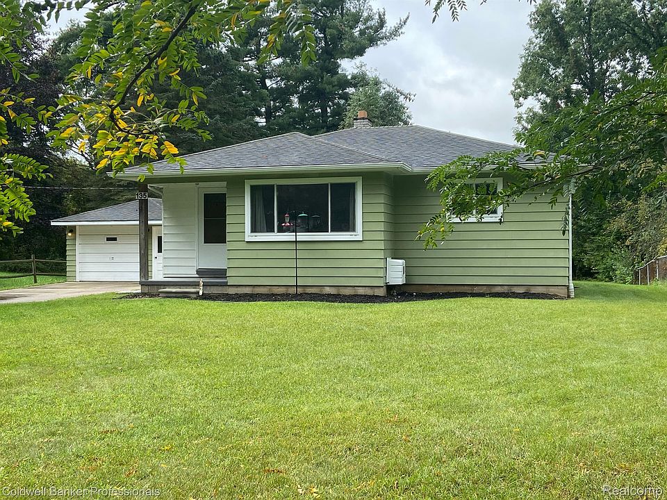 1st image of 135 Coulter Ct