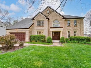 2119 Berkshire Club Dr, Cincinnati, OH 45230