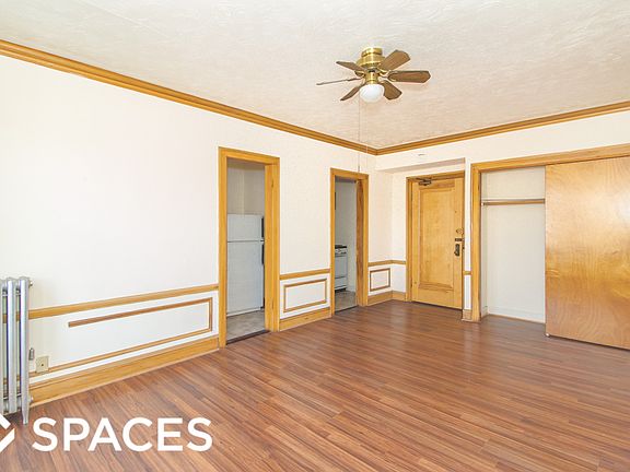2nd image of 5301 N Ashland Ave APT 206