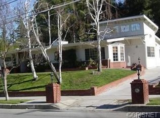4100 Hayvenhurst Ave, Encino, CA 91436