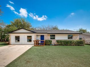 6909 Windy Hill Rd, Forest Hill, TX 76140