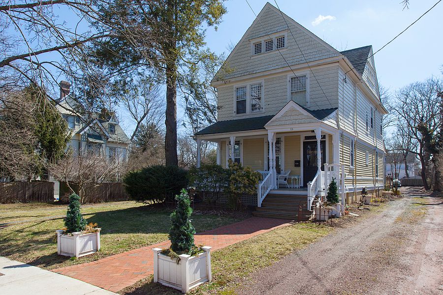 Exterior Front