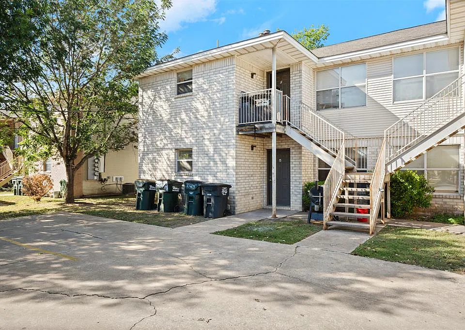 2224 Katy Ln #C