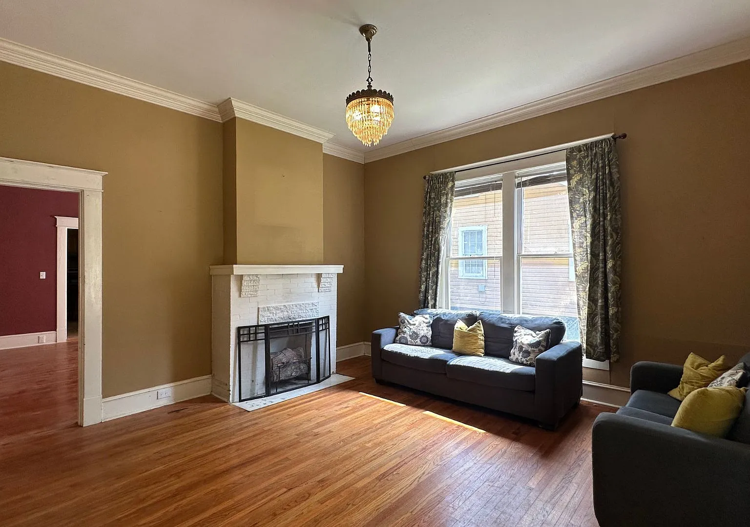 3 bed, 2.5 bath, 2184 sqft, $1,600 — Photo 4