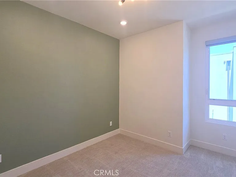 2245 Skylar Pl — Photo 18
