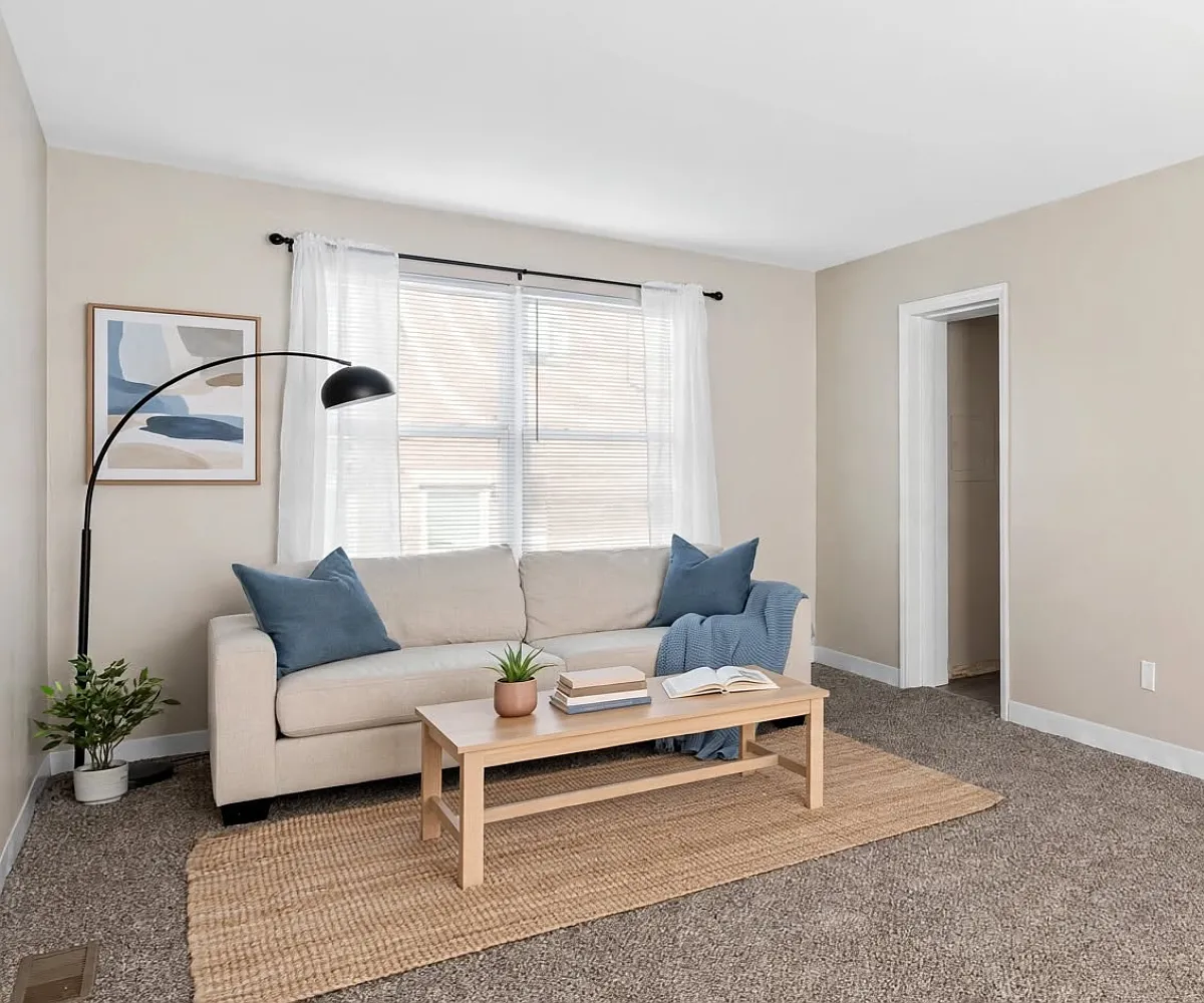 Scioto Townhomes — Photo 1