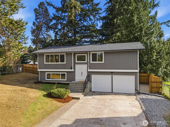 2775 SE Converse Circle, Port Orchard, WA 98366