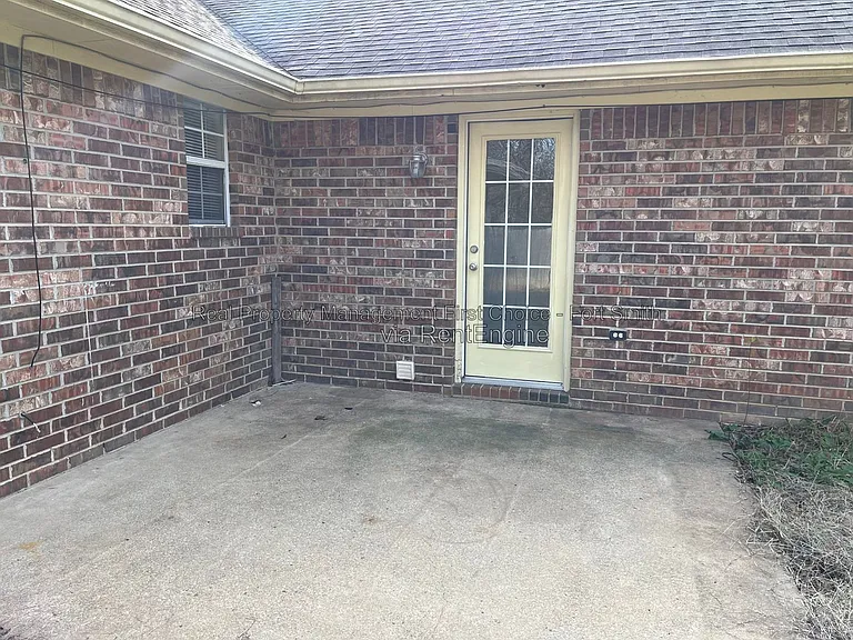 3509 Price Cir — Photo 27