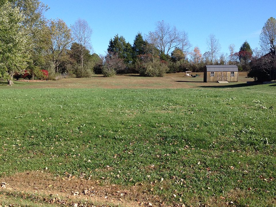 1st image of 550 Highland Springs Dr
