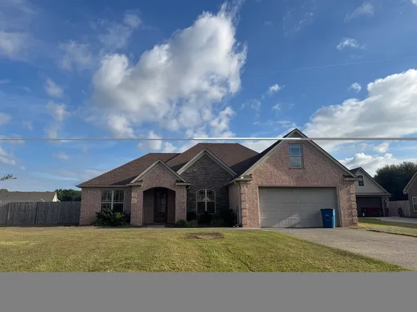 37 Clay Cv, Atoka, TN 38004