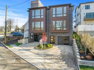2046 Edwin Ave #4, Fort Lee, NJ 07024