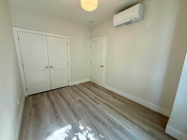 952 Bedford Ave #3G — Photo 12