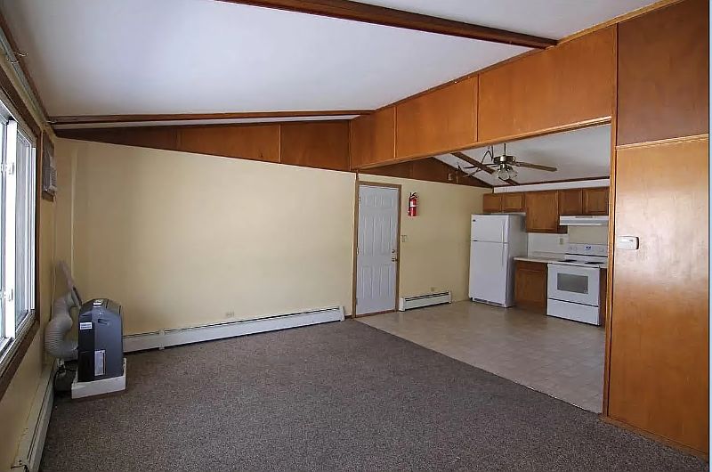 1st image of 2103 10th Street Pl