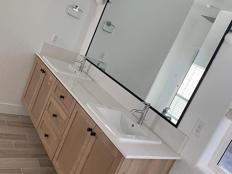 2675 E Teaberry Dr — Photo 9