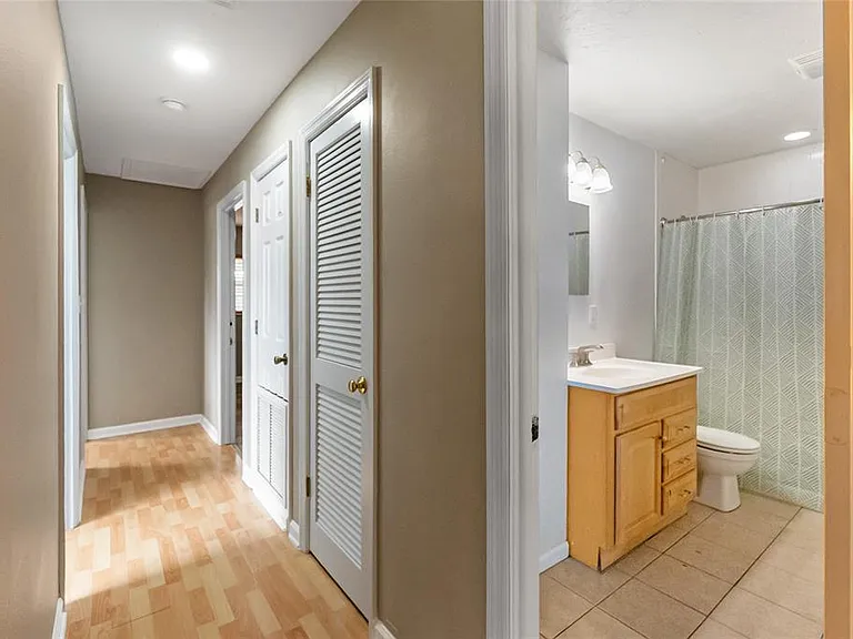 6432 26th St W — Photo 11