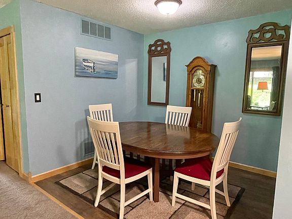 5th image of 5145 Balmoral Ln #4