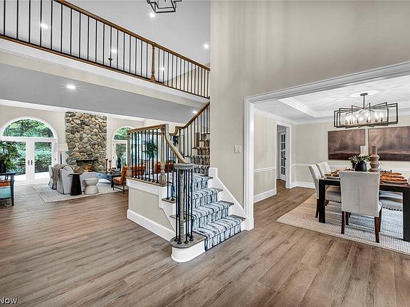 2nd image of 8215 Eagle Ridge Dr