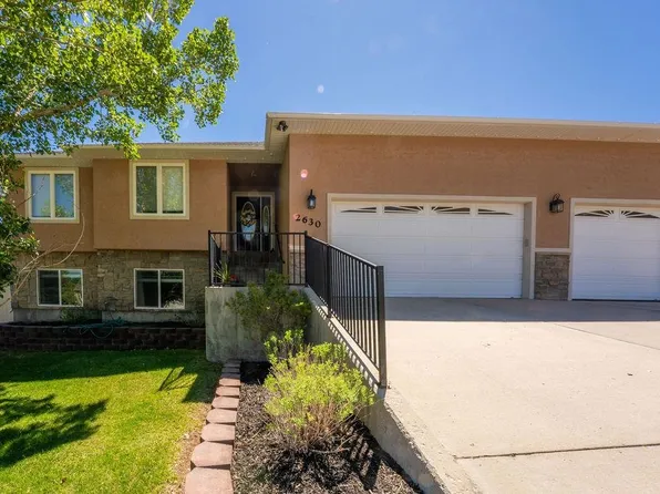 2630 Colorado Dr, Green River, WY 82935