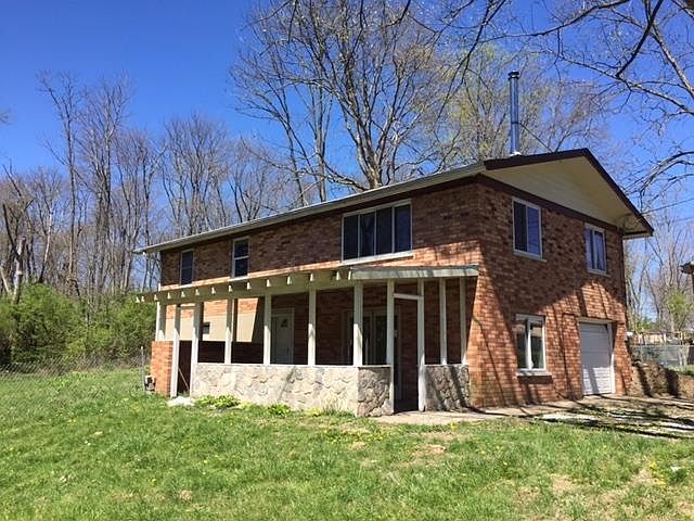 1st image of 4295 Terrace Dr