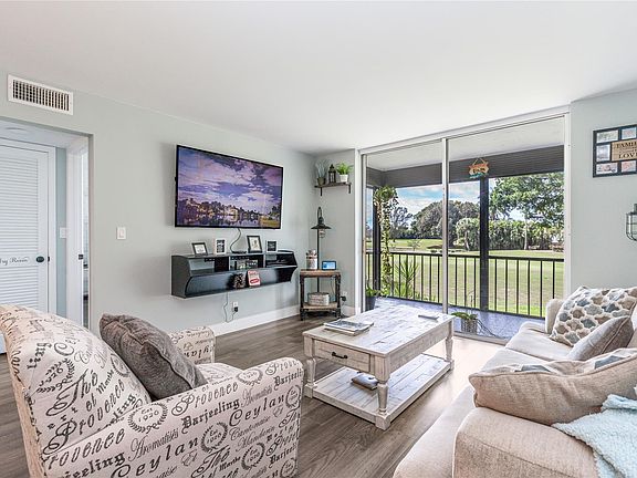 3rd image of 9811 N Hollybrook Lake Drive #204