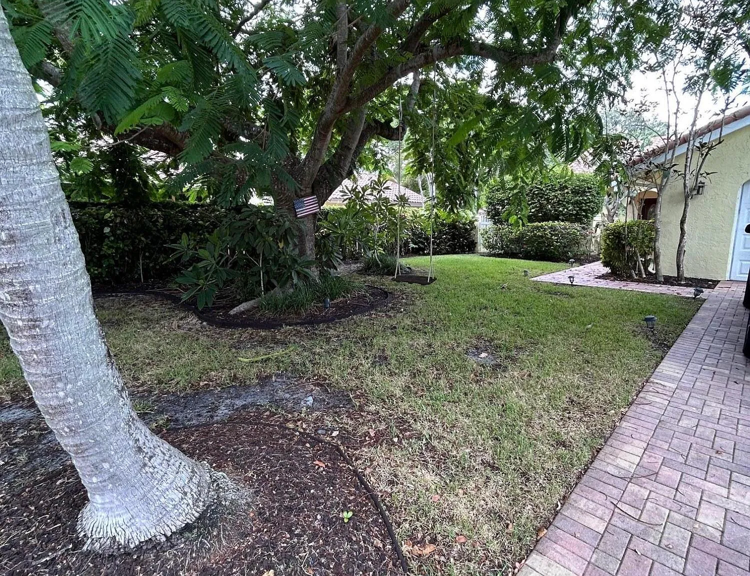 2 bed, 2.0 bath, 1335 sqft, $3,500 — Photo 2