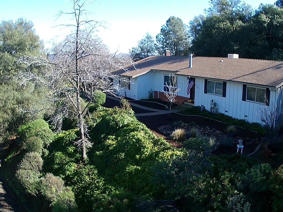 1st image of 20215 Gibbs Dr