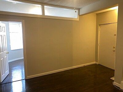 4th image of 618 Columbus Ave APT 1A