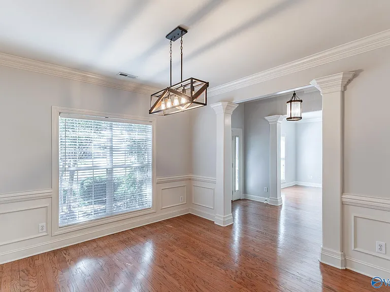 125 Monument Ln — Photo 3