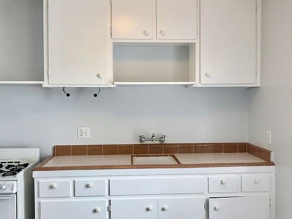 3rd image of 245 Church Ave APT C