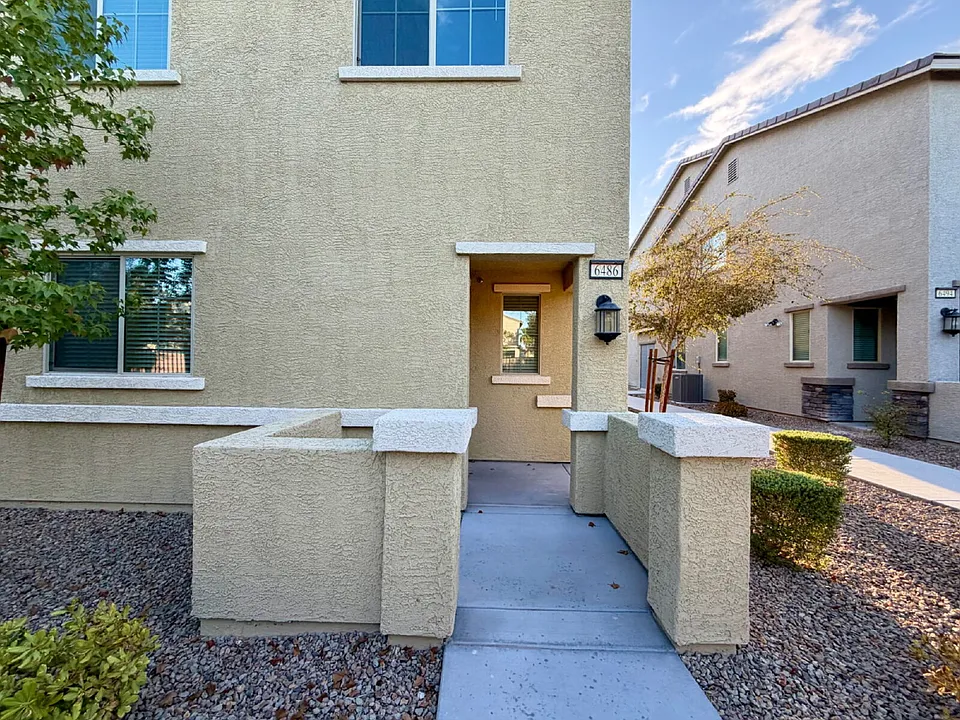 6486 Silver Estates Ave