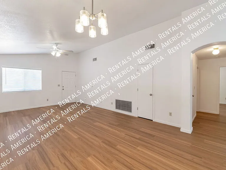8668 S Desert Dove Dr — Photo 5