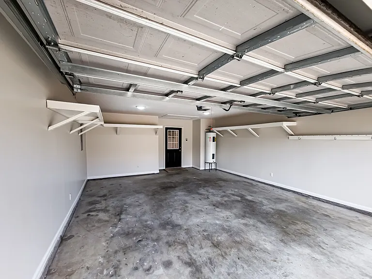 105 Cypress Ridge Rd — Photo 23