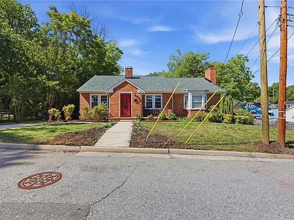4th image of 2031 Temple St