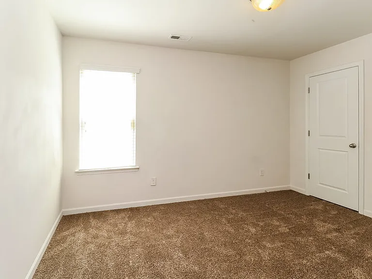 2100 Mingus Cabin Ln — Photo 14