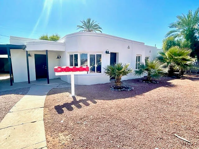 1437 E Diamond St #A — Photo 9