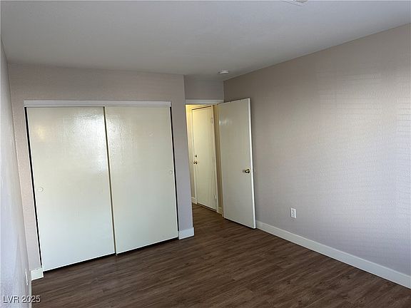 4th image of 9673 Belle Amour Ln
