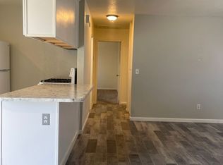 2556 Sabre Ct APT B, Redding, CA 96002