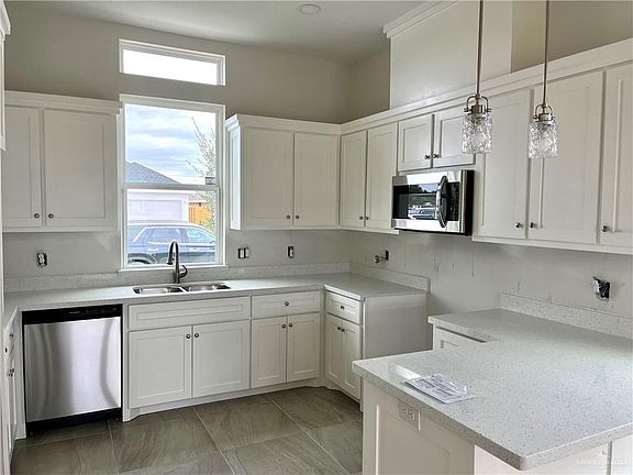 2nd image of 4212 S Duncan Ln