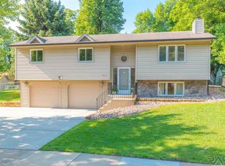 5405 W 45th St, Sioux Falls, SD 57106
