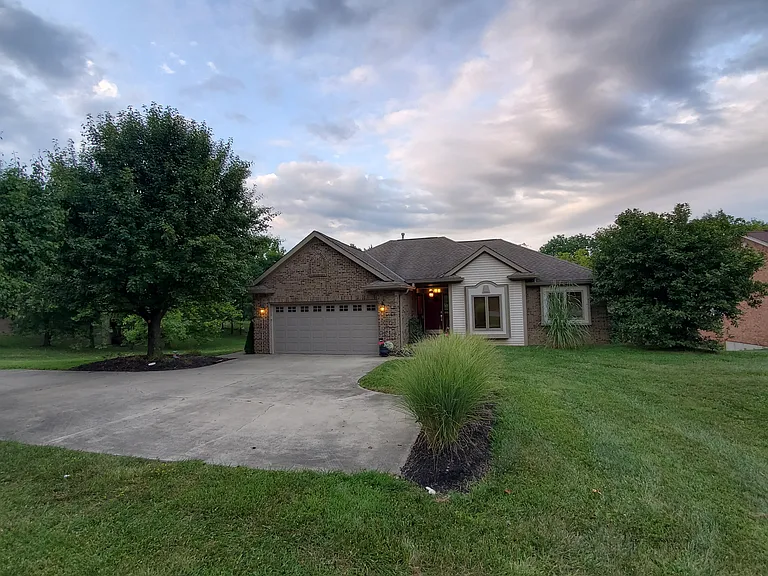 3532 Wolf Rd — Photo 2