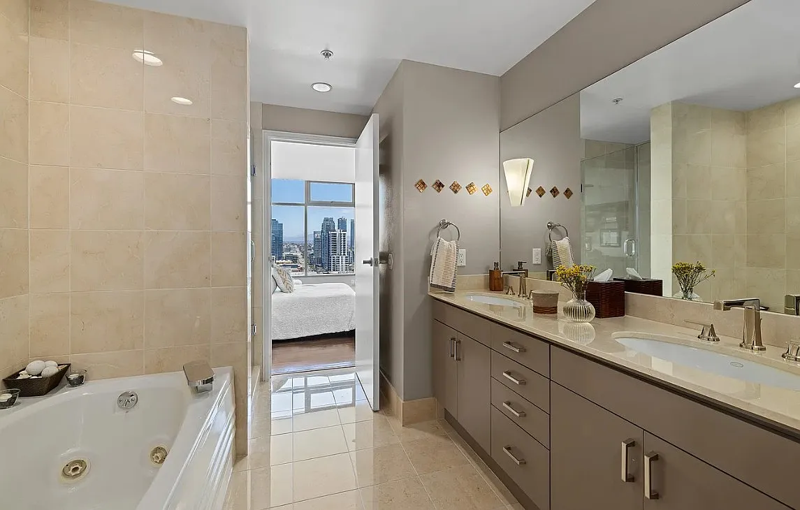 2 bed, 1144 sqft, $2,188 — Photo 1
