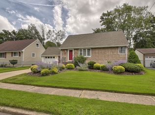 25 Wallace Ln, Woodland Park, NJ 07424