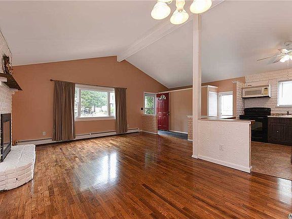 4th image of 68 Whittier Dr #A