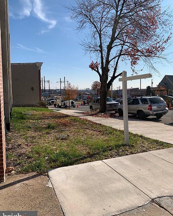 2nd image of 1401 N Caroline St
