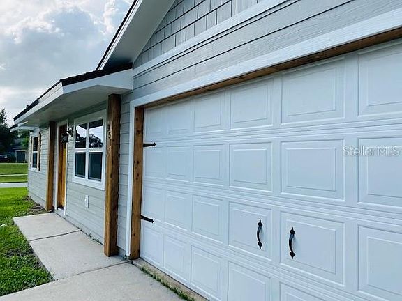 2nd image of 951 Prescott Blvd
