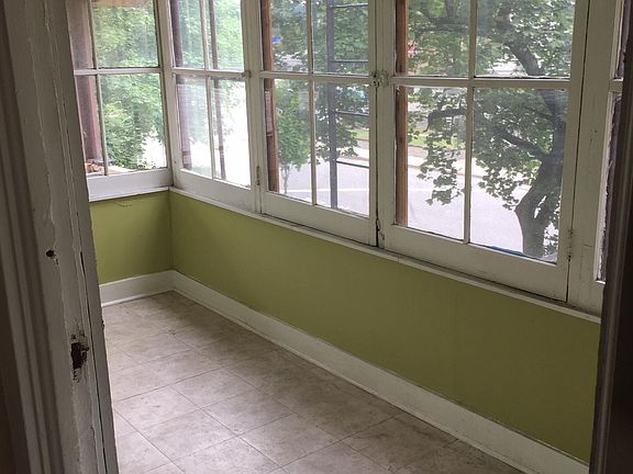 4th image of 51 Benedict Blvd APT 3