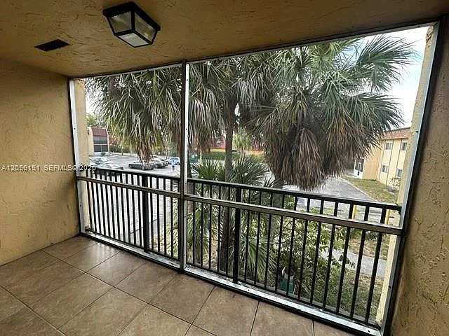 2830 NW 55th Ave #2C — Photo 7