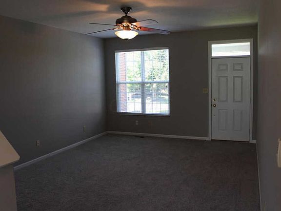 5th image of 4017 N Park Cir