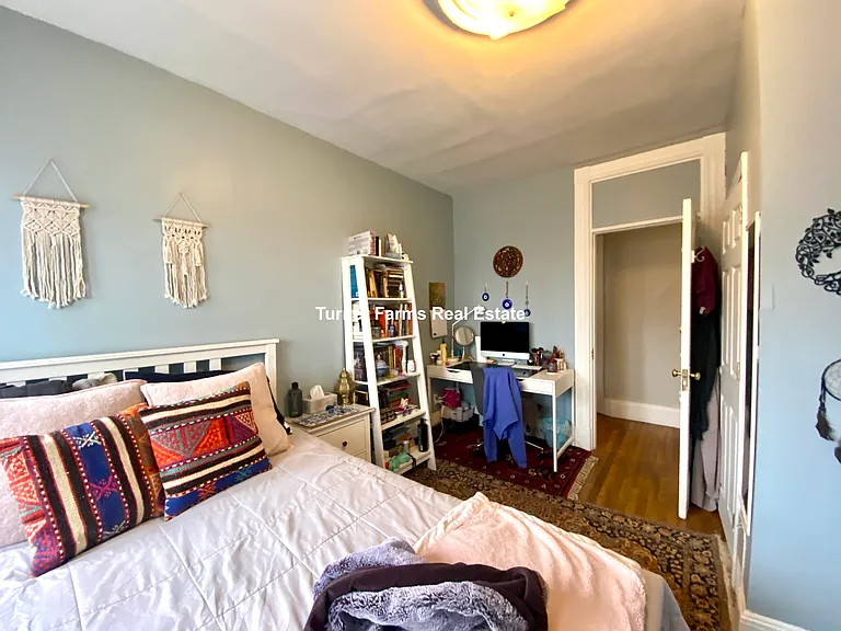 256 Summer St #2F — Photo 12