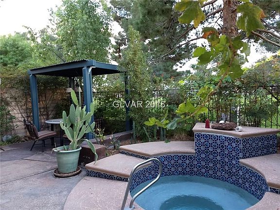5th image of 3184 Bel Air Dr